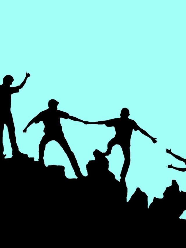 cropped-helping-each-other-g9c60e4cd1_1920.jpg
